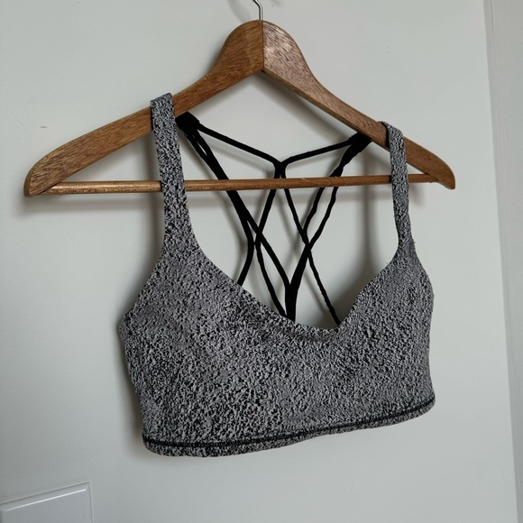 Lululemon free to be speckled  grey bralette 8 - Picture 2 of 5